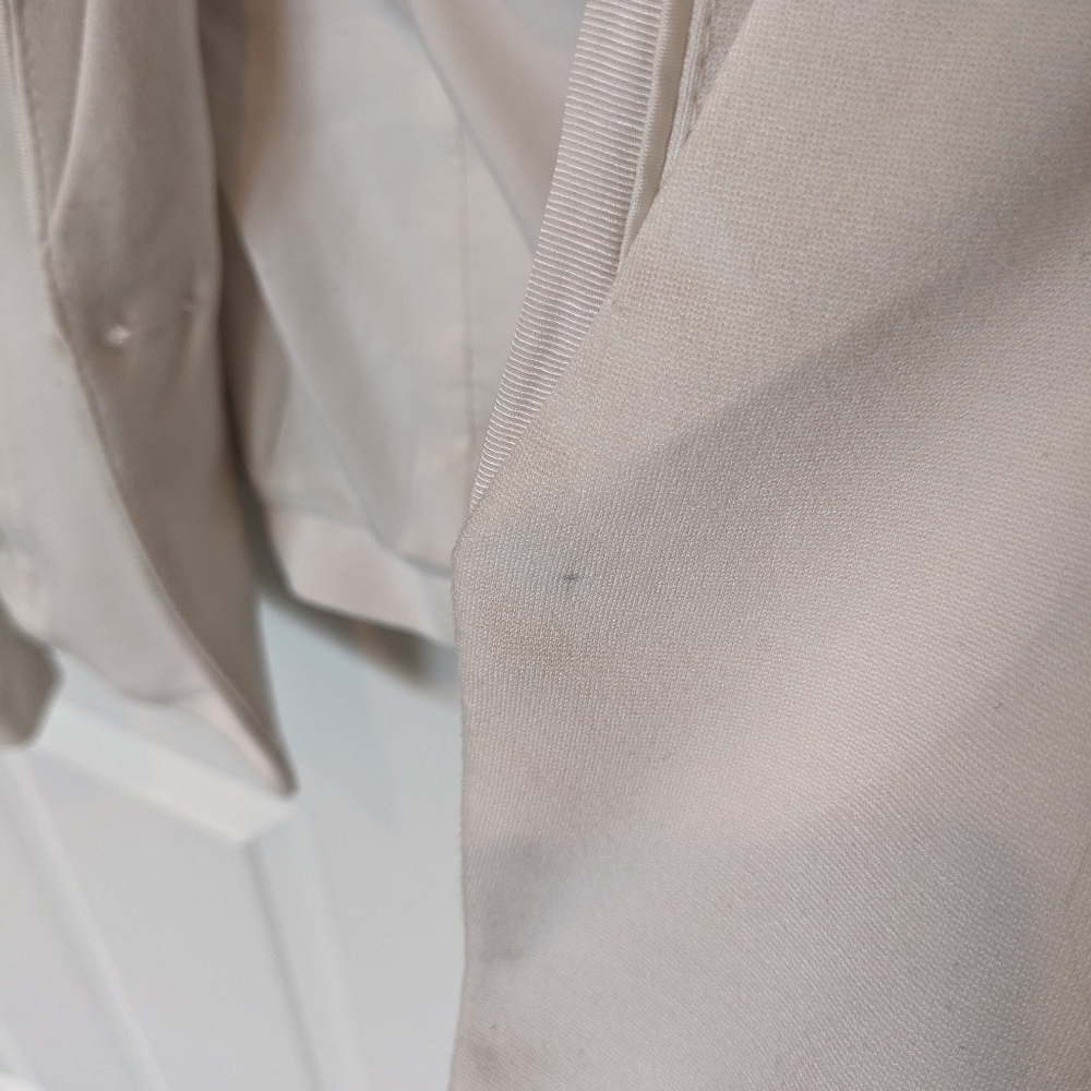 WHBM White Blazer - Picture 5 of 6